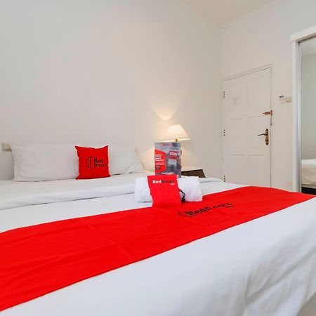 Reddoorz Plus @ Tendean Jakarta Eksteriør bilde